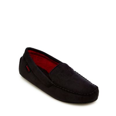 Totes Black moccasin slippers